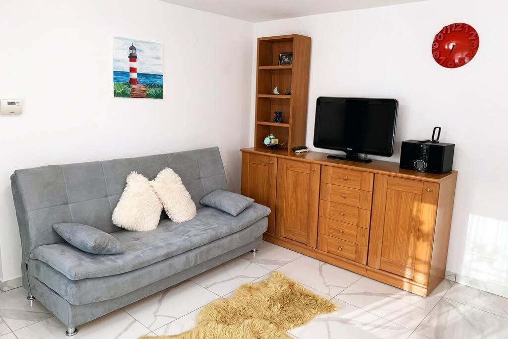 New Apartment Ema I Krk Town Εξωτερικό φωτογραφία